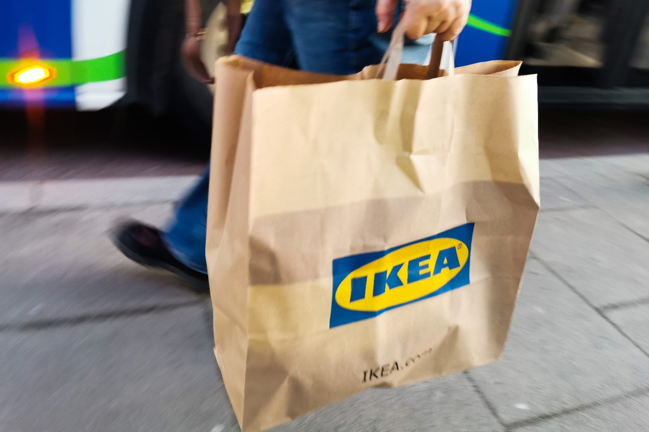 An Ikea bag carried by a customer.