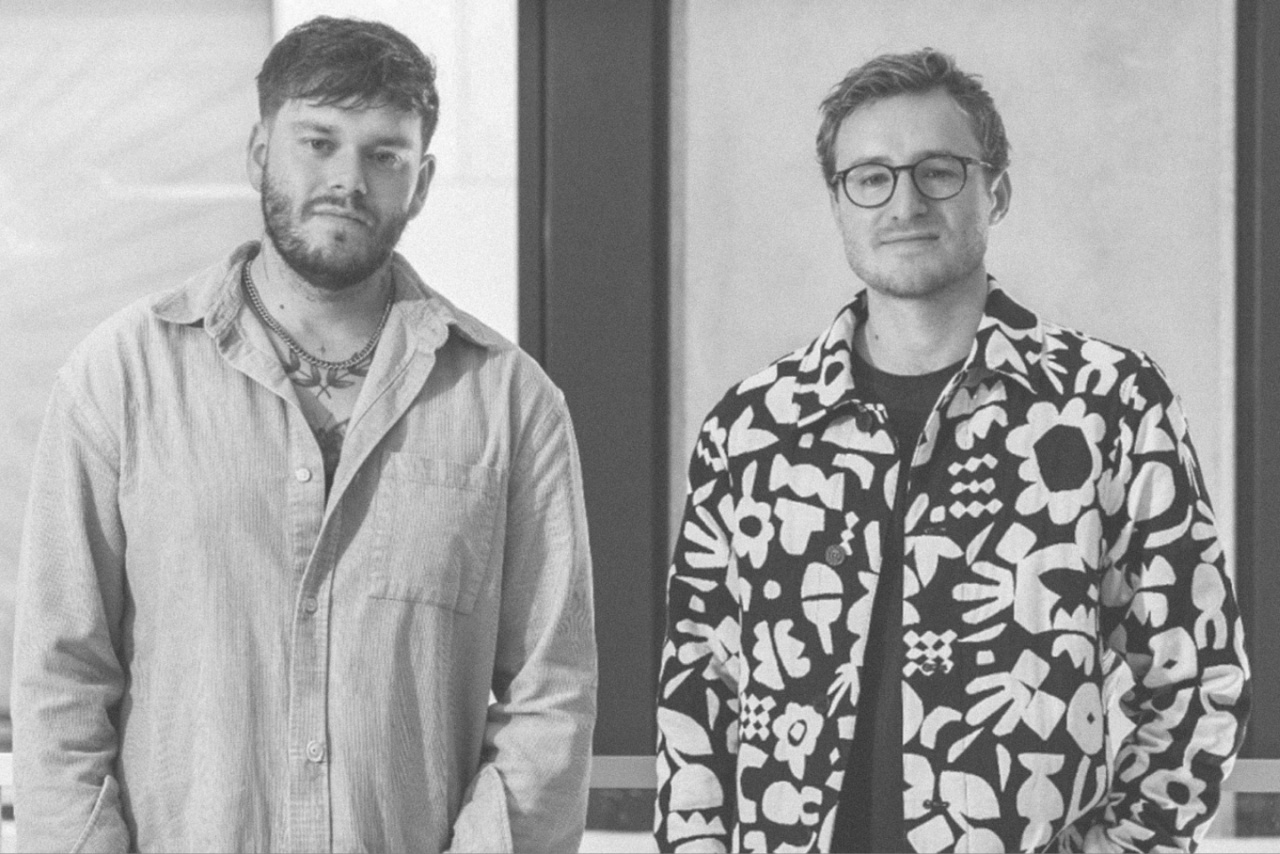 Elliot Lee and Rory Peyton Jones standing together